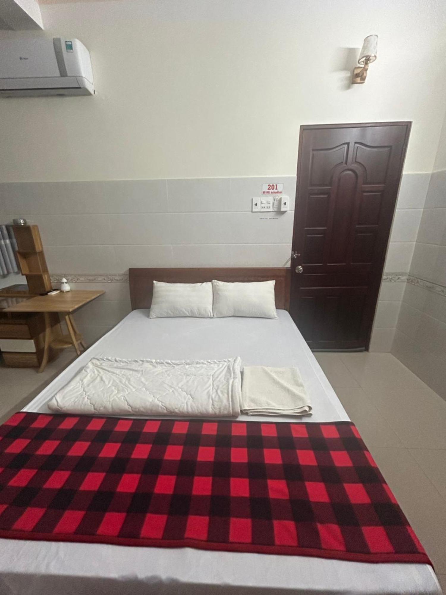 Hotel Anh Tuan Bac Lieu Exterior foto